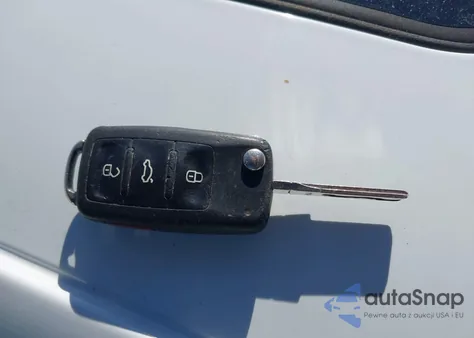 2017 Volkswagen Jetta 1.4T Se from USA, damaged, VIN 3VWDB7AJ2HM204137